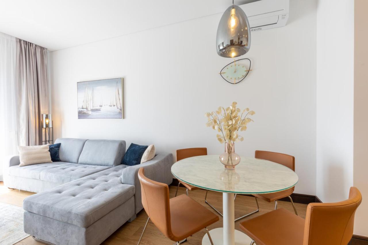 Belgrade Center Apartment Lux Bagian luar foto