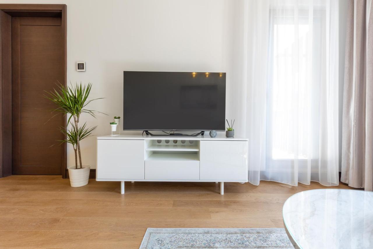 Belgrade Center Apartment Lux Bagian luar foto